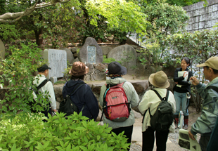 生駒山麓の史跡を訪ねて